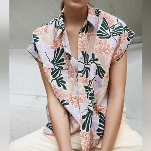 Eve Gravel Lotus Top in Bouquet